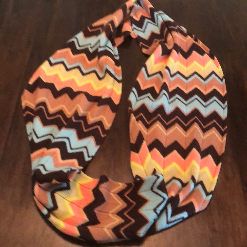 NWOT Missoni infinity scarf